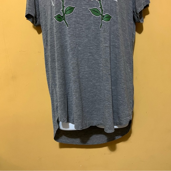 Preloved Fifth ❤️Sun T-Shirt B31 - Picture 3 of 7